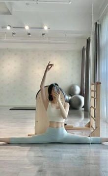 歪歪外送茶Gleezy+賴wai594純本土兼職外送茶愛愛