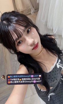 #高雄推薦   貝拉 158 45 C 23歲    #甜美的外貌 床上反差感十足