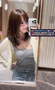 含香 158 45 D 23歲 舔肉棒一流