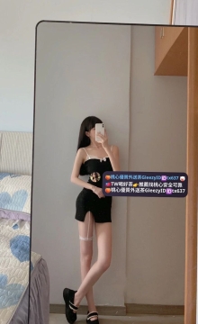 莉莉 160 46 C 22歲    蘿莉 無刺青  不抽煙